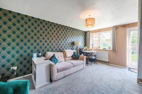 1299419-7-68375d9...