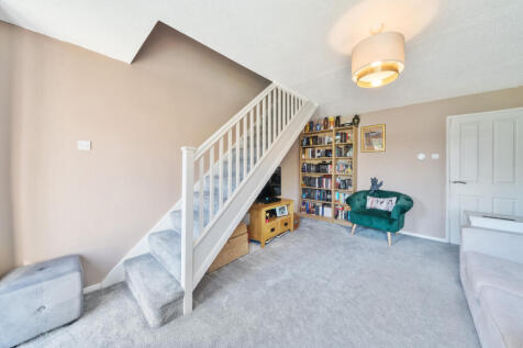 1299419-8-68375da...