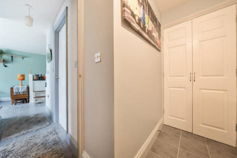 1333135-5-688c805...