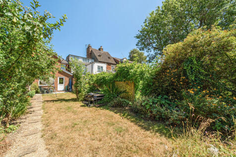 1324367-2-686fc66...