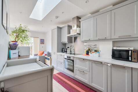 1327739-11-687a5c...