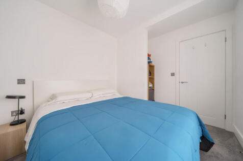 1327739-14-687a5c...