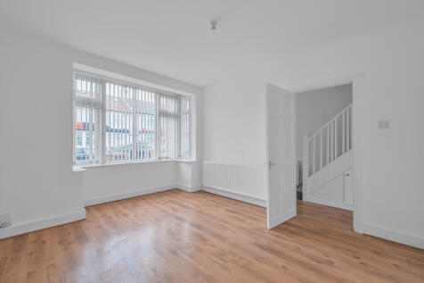 1353315-11-68c153...