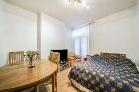 1363720-1-68e7aba...