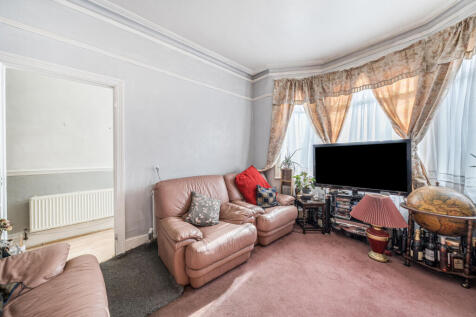 1363720-4-68e7abb...