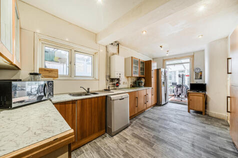 1363720-5-68e7abb...