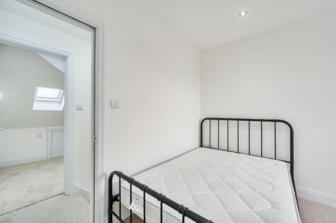 1381145-4-6915f36...