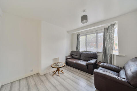 1295844-5-682b38a...