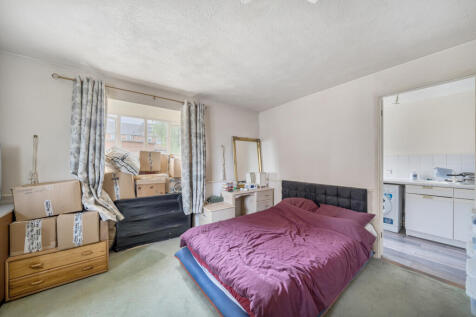 1318124-4-68652fe...