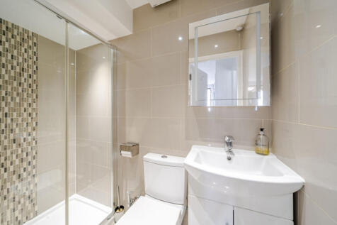 1332188-17-688ba8...