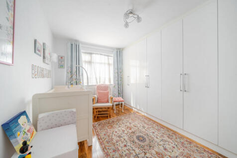 1332188-5-688ba79...