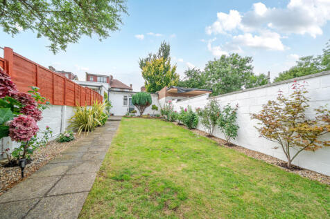 1332188-8-688ba89...