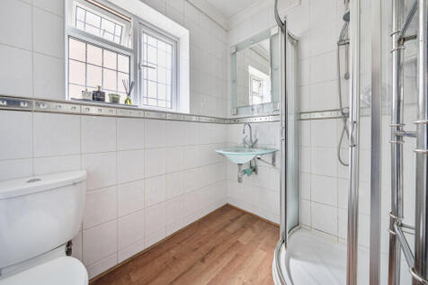 1353938-11-68c44b...