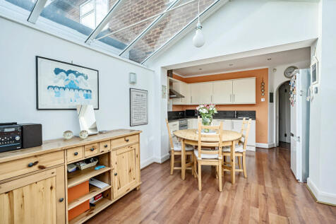 1353938-7-68c44b4...