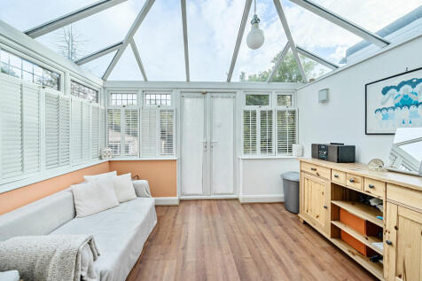 1353938-8-68c44b7...