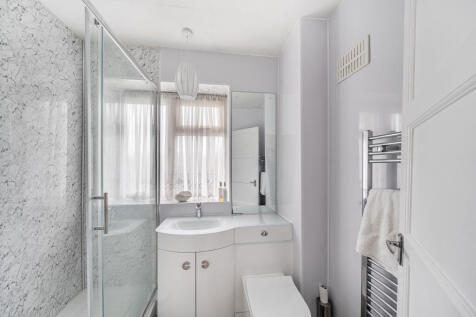 1364823-5-68ecf2c...