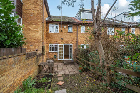 1388293-3-6942ca1...