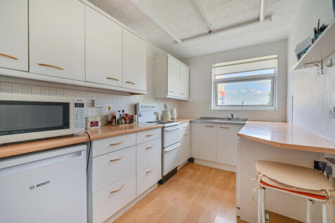 1300745-10-683dbc...