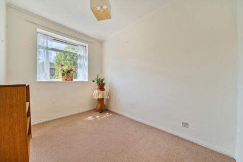 1300745-12-683dbd...