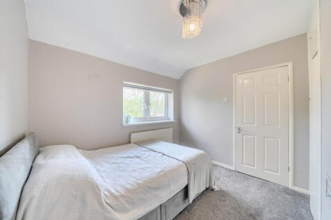 1330413-16-688a2b...