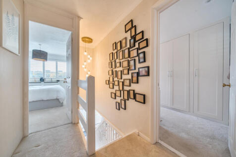 1369432-1-68ff9d3...