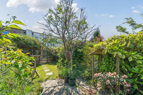 3-68235cccd45ea-1...