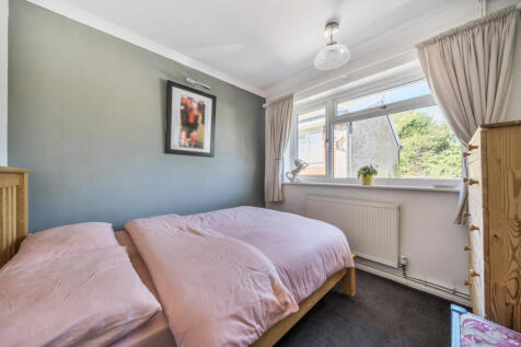 1358399-12-68dbd4...