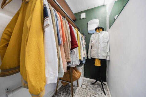 1358399-10-68dbd4...