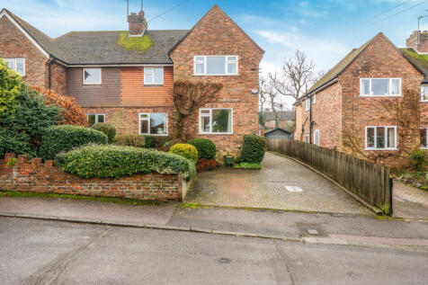 1393822-2-697b388...