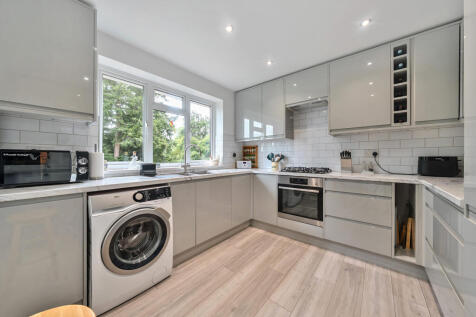 1302325-13-684010...