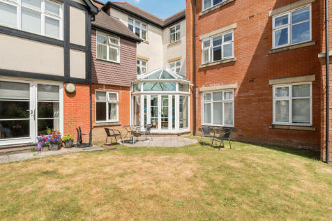 1315937-4-685bdb3...