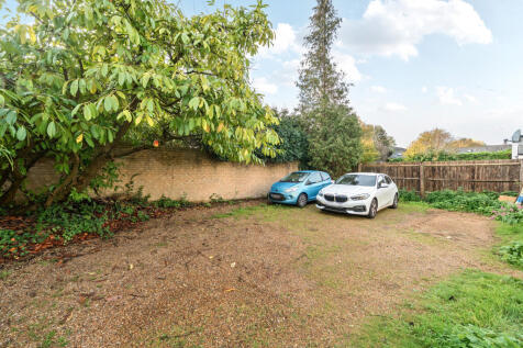 1371403-1-68f751a...