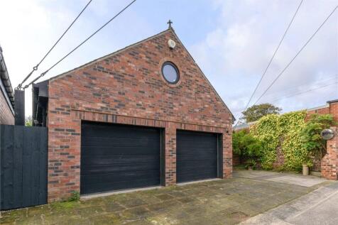 Double Garage