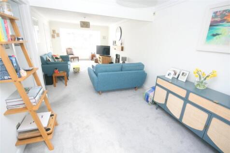Living Room (2)
