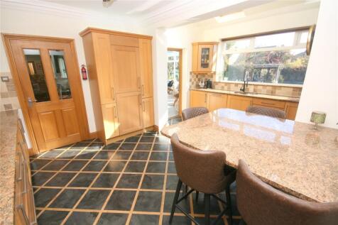 Kitchen (2)