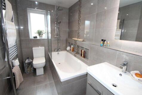 Family Bathroom/WC