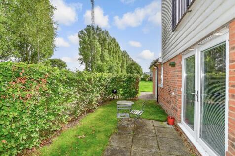 External Lifestyle Photograph