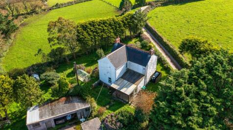 1023_01 - North Carne Farm, TR16 6NW (small) (22).