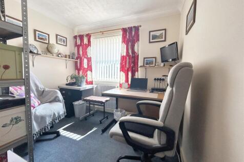 Bedroom Three.jpg