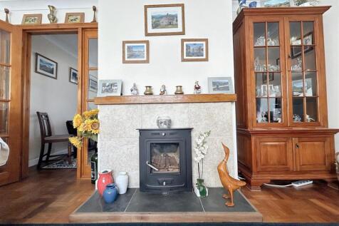Fireplace.jpg