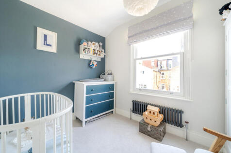 1306368-11-685002...