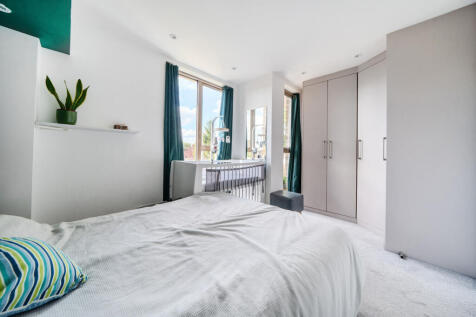 1348701-16-68bed3...