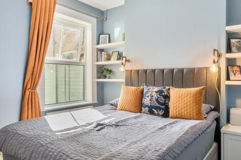 1357796-12-68d13d...