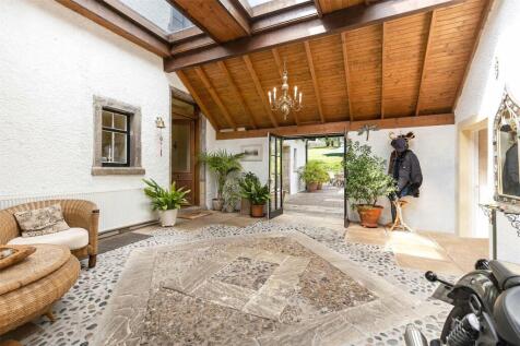 Covered Courtyard