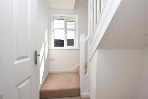 Entrance To 2nd Floo