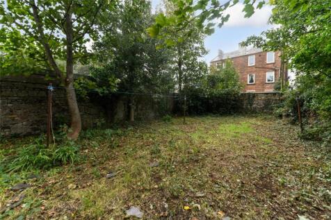 Communal Rear Garden