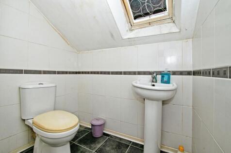 First Floor Wc