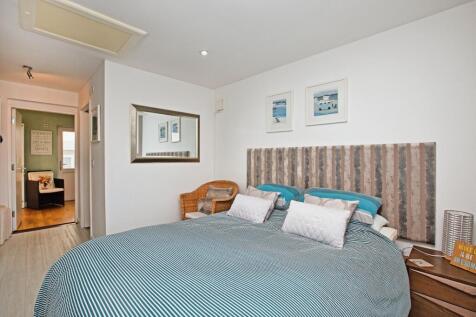 Bedroom Six Gf