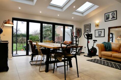 LIVING DINING KITCHEN