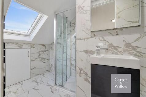 En suite shower room